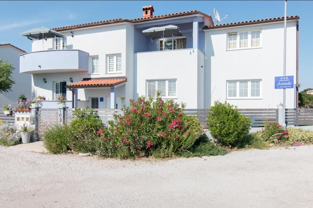Apartment Antonella Fasana Fazana Exterior photo