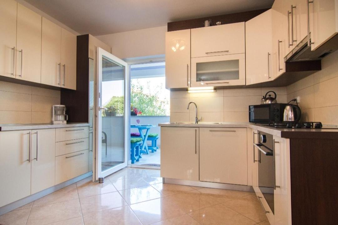 Apartment Antonella Fasana Fazana Exterior photo